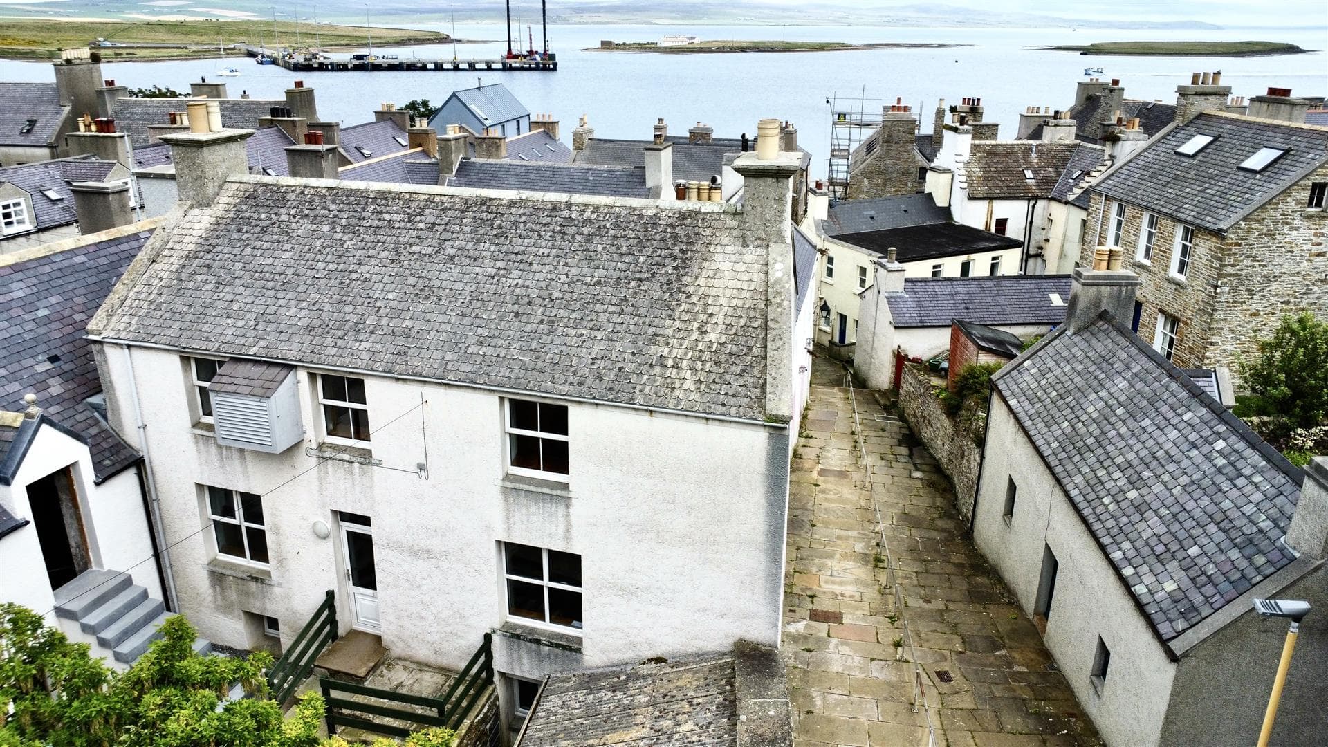 39 Graham Place, Stromness, Orkney, KW16 3BY