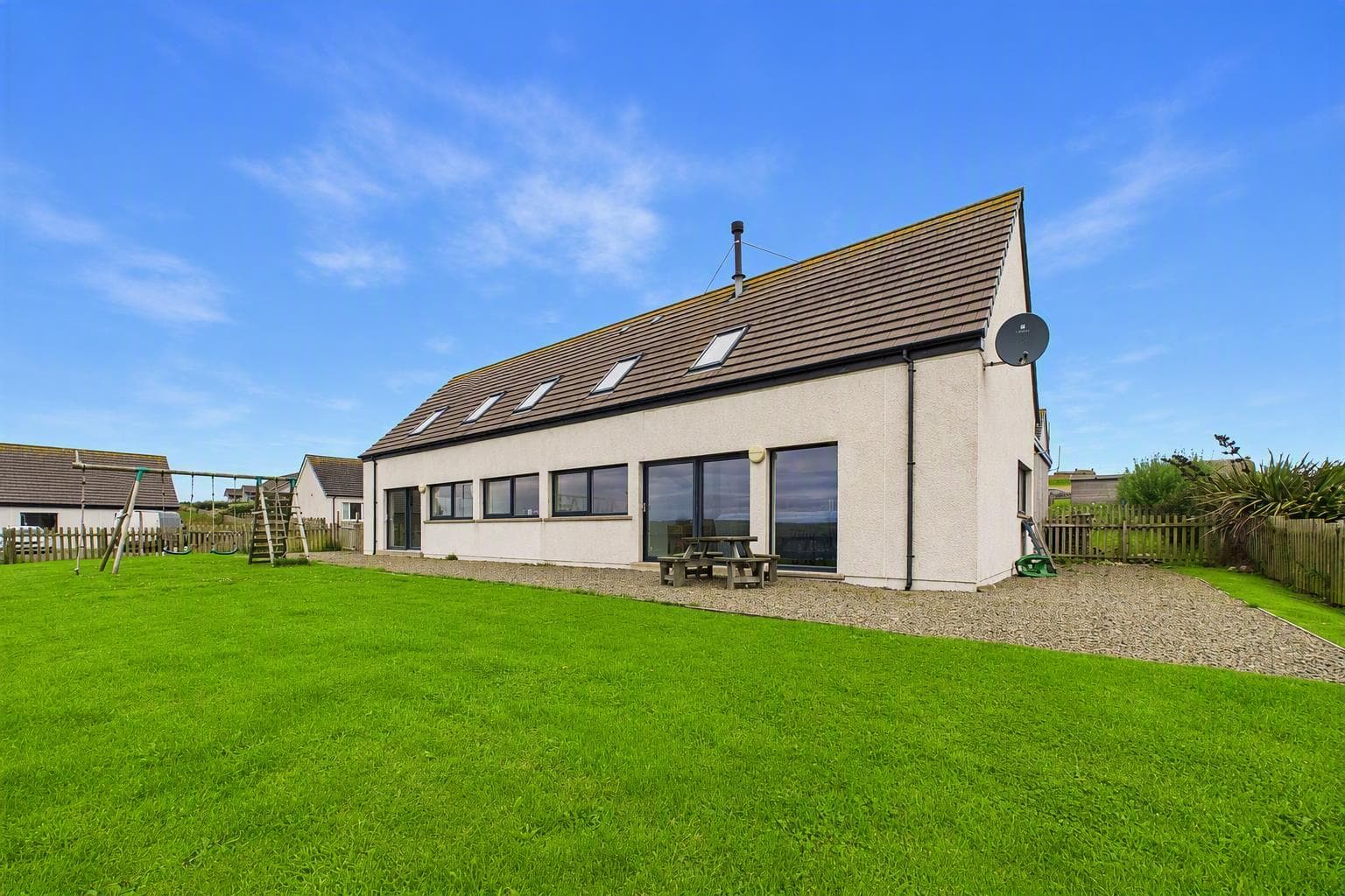 Asgard, 12 Upper Waston Road, Burray, Orkney, KW17 2TT