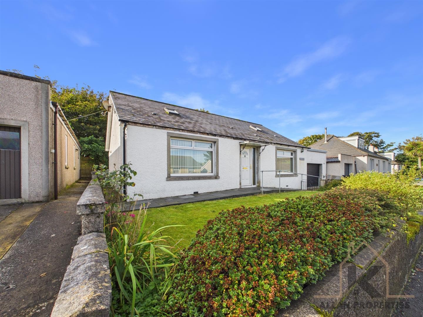 Lynwood, Maitland Place, Finstown, Orkney, KW17 2EQ