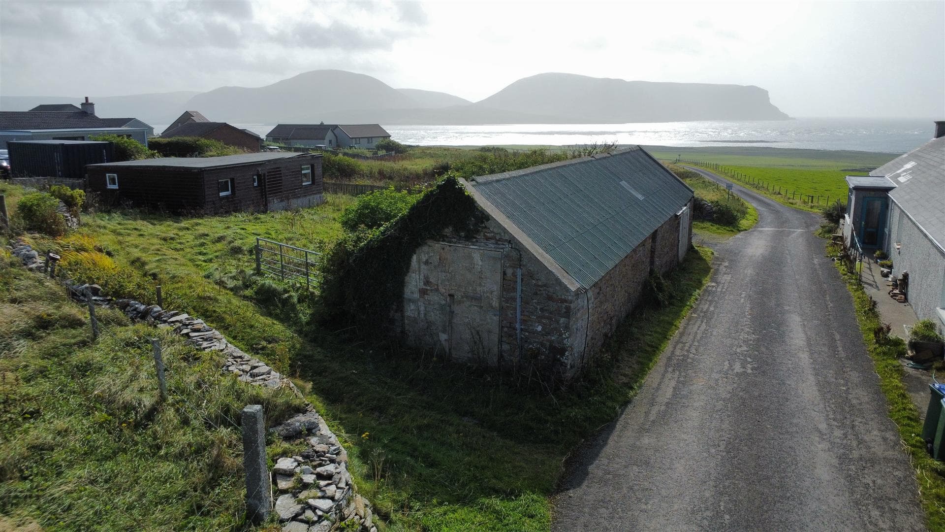 Newbarn Chalet, Warbeth Road Stromness, KW16 3JP